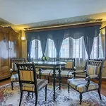 Old Legends Hotel