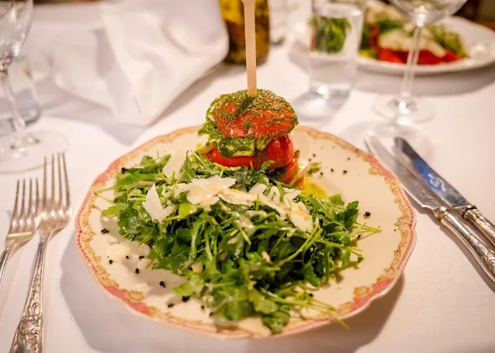 Old Legends Szálloda 5*