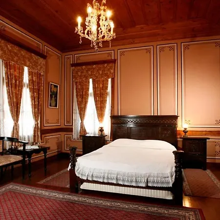 Old Legends Otel 5*