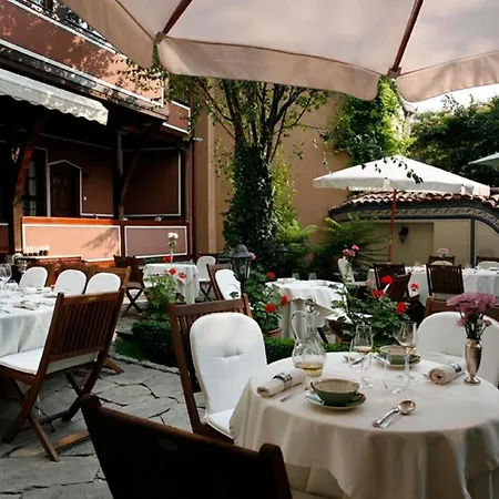 Old Legends Otel 5*